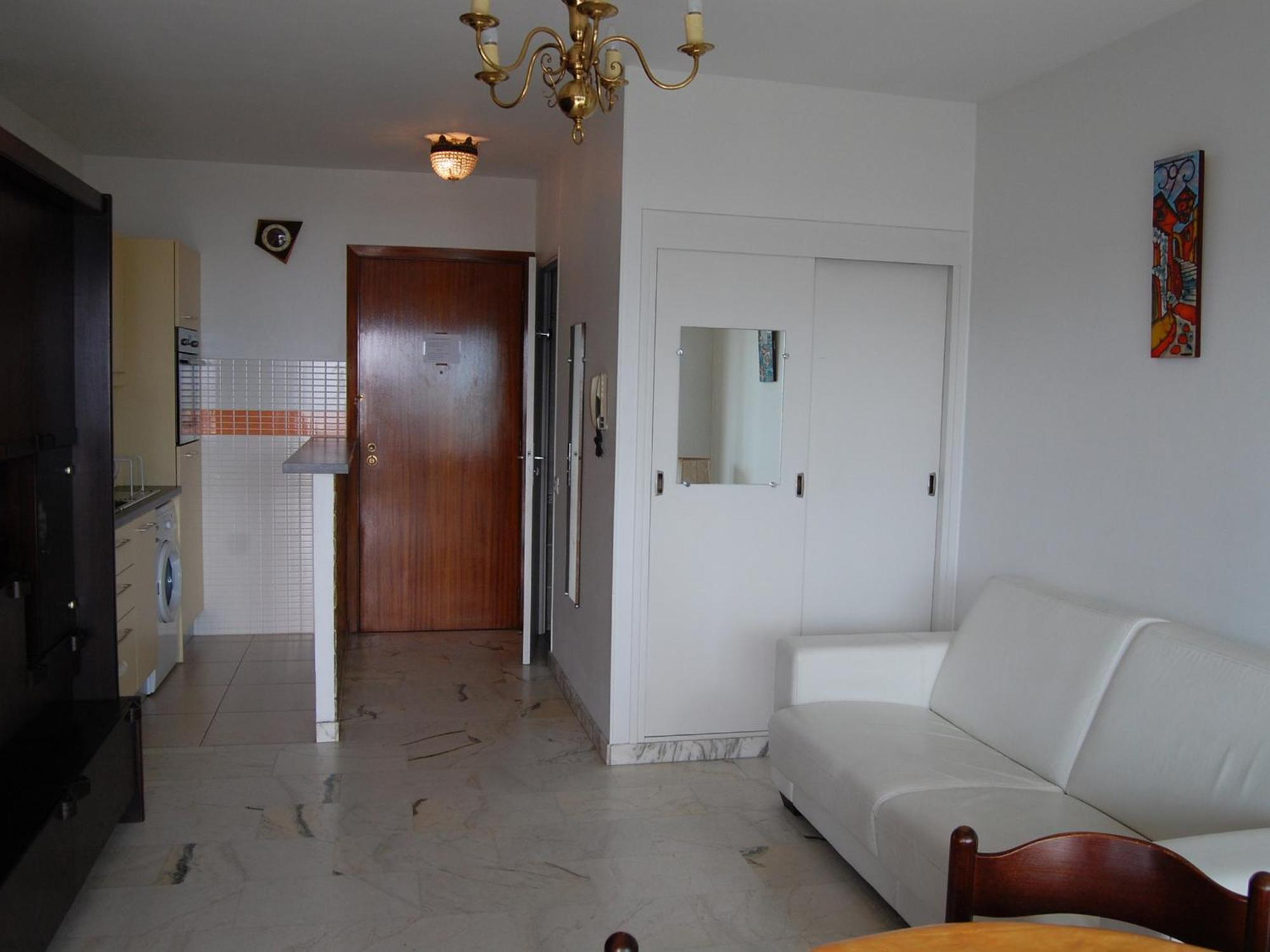 Studio Moderne Avec Terrasse Proche Plages Et Centre, Wifi Gratuit - Fr-1-196-216 Menton Eksteriør billede